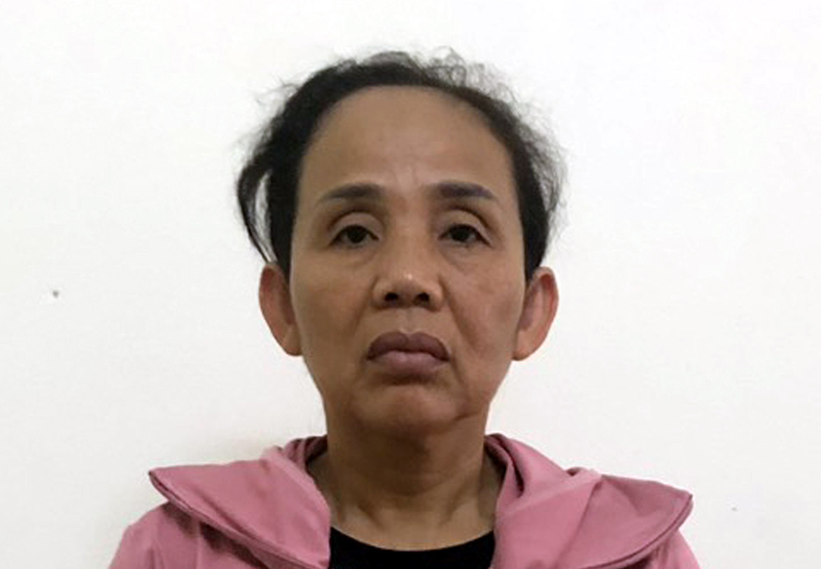 'Nữ quái' mang đầy tiền án vào Bệnh viện Việt Đức lừa đảo